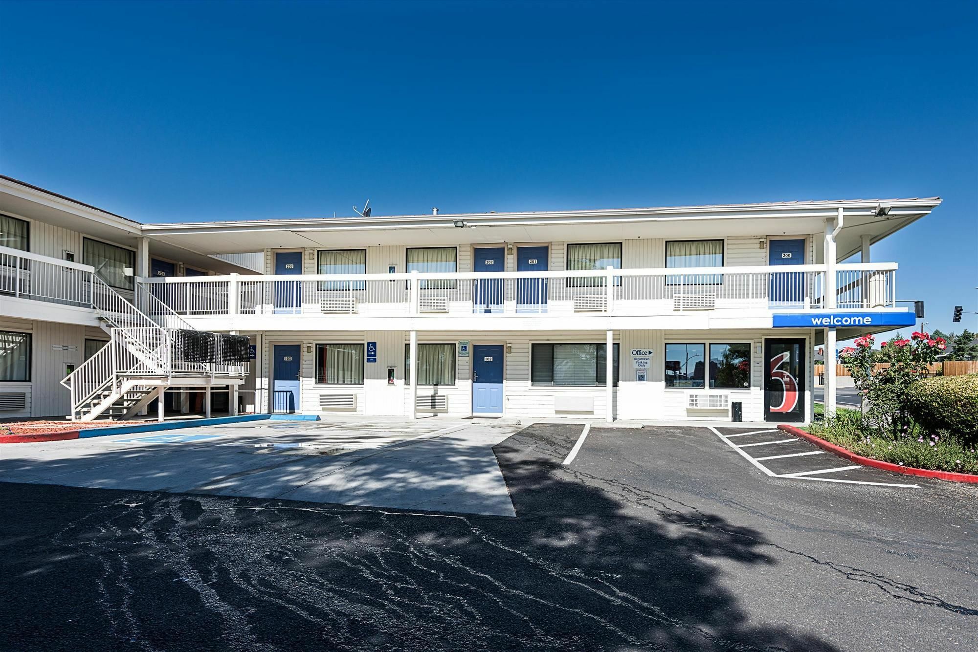Motel 6-Sparks, Nv - Airport - Sparks Bagian luar foto