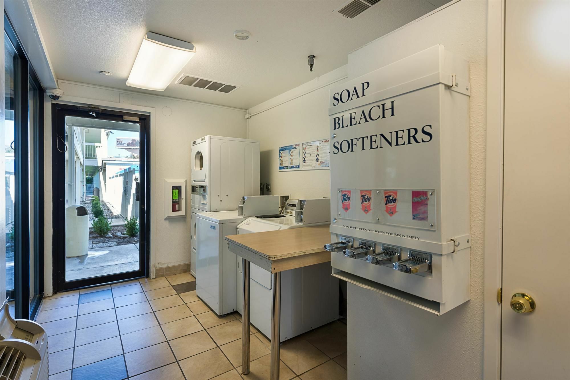 Motel 6-Sparks, Nv - Airport - Sparks Bagian luar foto
