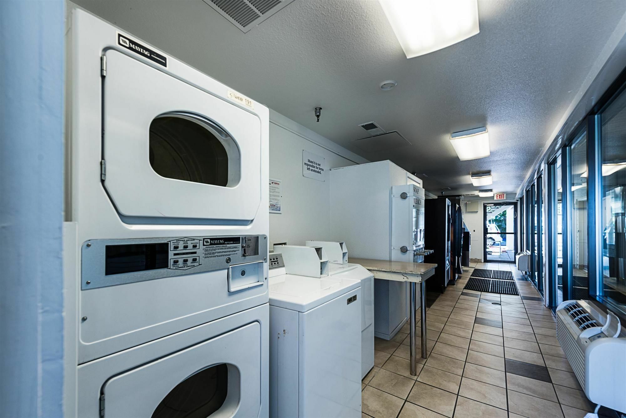 Motel 6-Sparks, Nv - Airport - Sparks Bagian luar foto